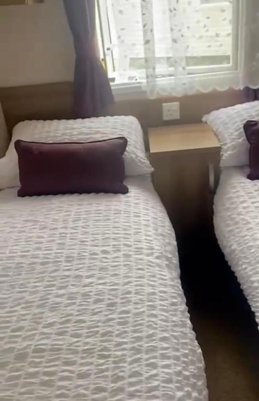 Caravan Church Farm Holiday Village Pagham Εξωτερικό φωτογραφία